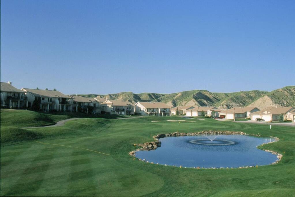 Paradise Canyon Golf Resort - Signature Condo 380 Lethbridge Exteriör bild