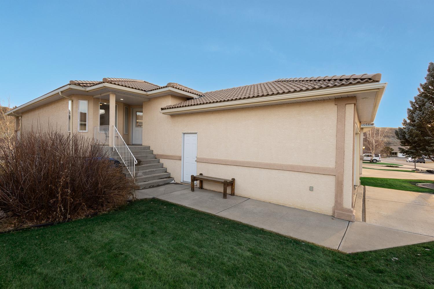 Paradise Canyon Golf Resort - Signature Condo 380 Lethbridge Exteriör bild